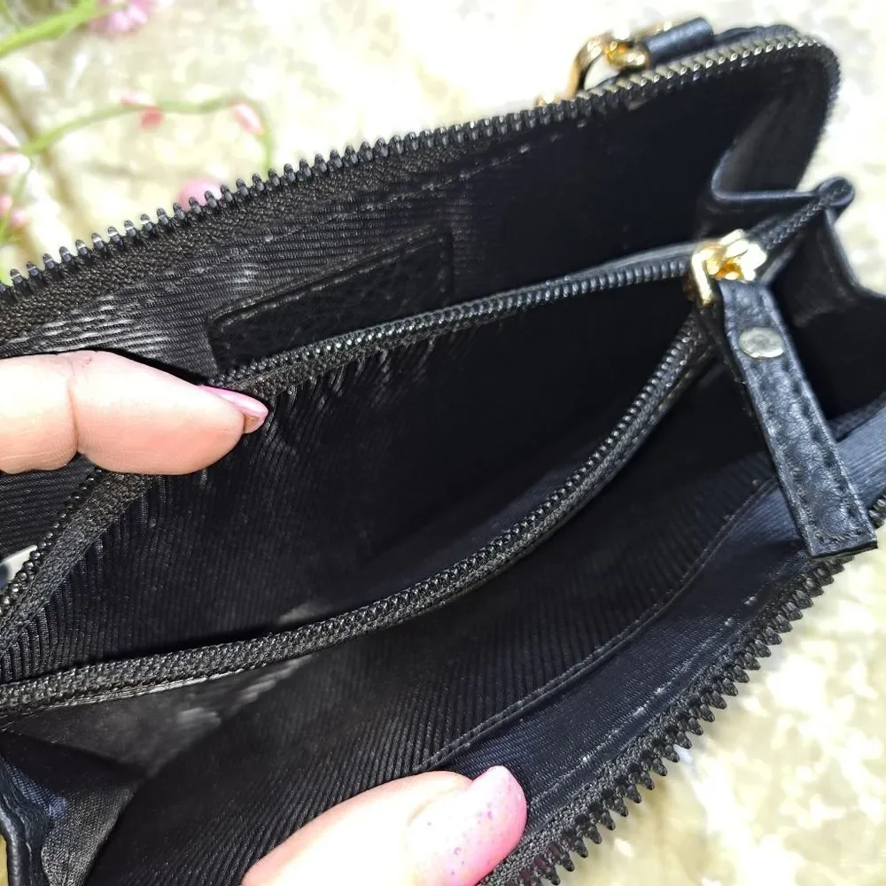 Mona-b Convertible Wallet - Picture 7 of 7